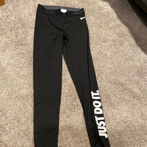 Nike Pro leggings size medium